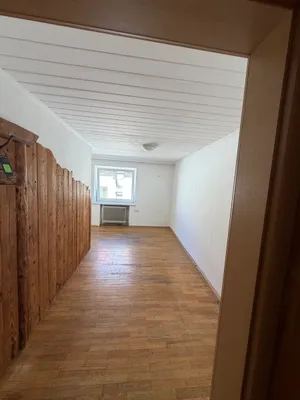 4-Zimmer-Wohnung mieten in Linz Land – 130 m², € 1.150 – Bild 3 von 6