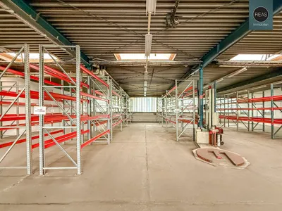 Gewerbeimmobilie mieten in Wien – 666 m², € 9 – Bild 3 von 18