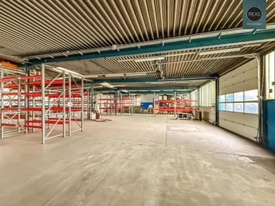 Gewerbeimmobilie mieten in Wien – 666 m², € 9 – Bild 4 von 18