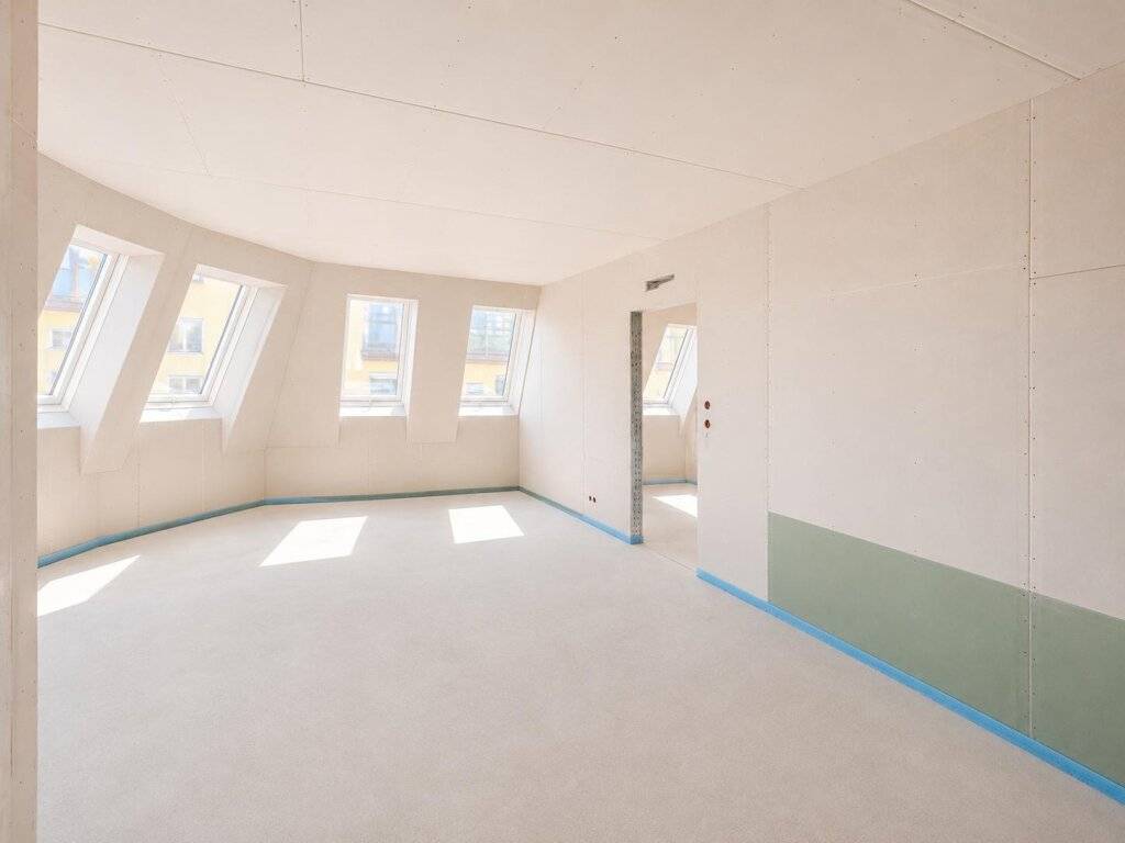 Helle 2-Zimmer-Dachgeschoßwohnung mit Stadtblick - Ansicht 3