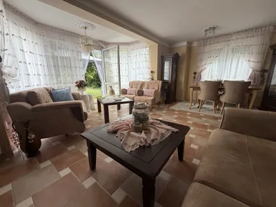 8-Zimmer-Haus kaufen in Wien – 278 m², € 1.370.000