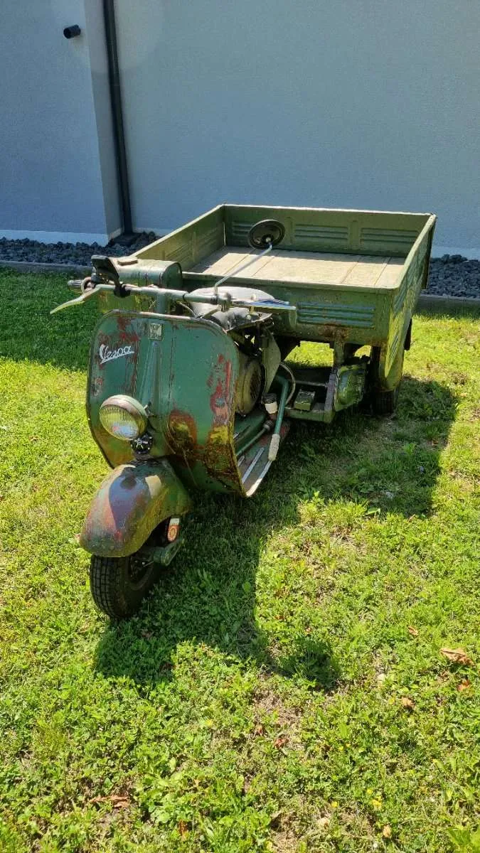 Vespa 125