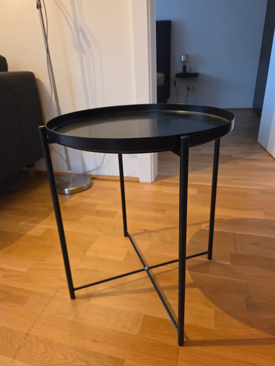 IKEA GLADOM Couchtisch (Beistelltisch) - schwarz, metall, € 12,- (8020 Eggenberg)