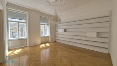 STILVOLLE INNENSTADTWOHNUNG BEIM GRABEN – Bild 2