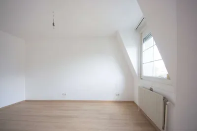 Charmante DG Wohnung mit Gemeinschaftsgarten nahe Schönbrunn – Bild 3