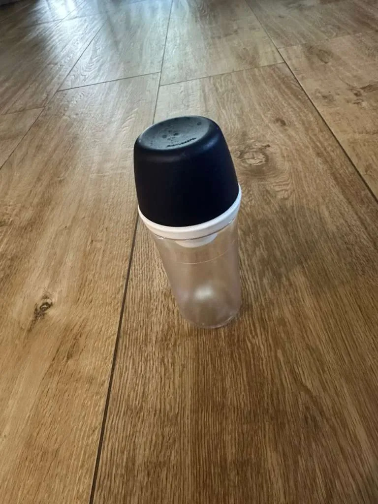 Tupperware Zuckerstreuer, € 10,- (4730 Waizenkirchen)