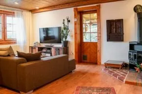 Haus kaufen in Gmunden – 200 m², € 980.000 – Bild 12 von 12