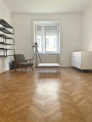 Stilvolle 3,5-Zimmer Wohnung in einem Sezessionshause im 1100