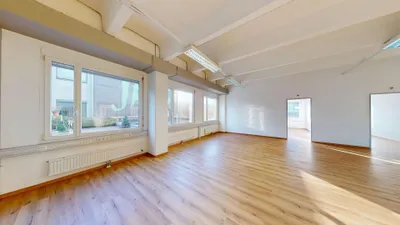 4-Zimmer-Gewerbeimmobilie mieten in Innsbruck-Land – 125 m², € 1.500 – Bild 1 von 7