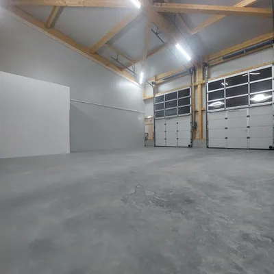 1-Zimmer-Gewerbeimmobilie mieten in Mistelbach – 91 m², € 1.100 – Bild 2 von 9