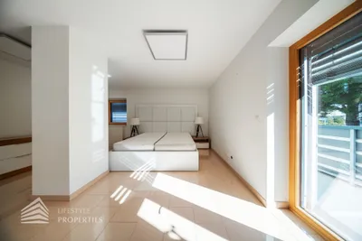 9-Zimmer-Immobilie kaufen in Wiener Neustadt – 248,34 m², € 995.000 – Bild 40 von 70