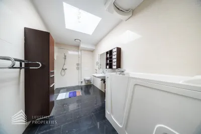 9-Zimmer-Immobilie kaufen in Wiener Neustadt – 248,34 m², € 995.000 – Bild 6 von 70