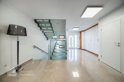 9-Zimmer-Immobilie kaufen in Wiener Neustadt – 248,34 m², € 995.000 – Bild 17 von 70