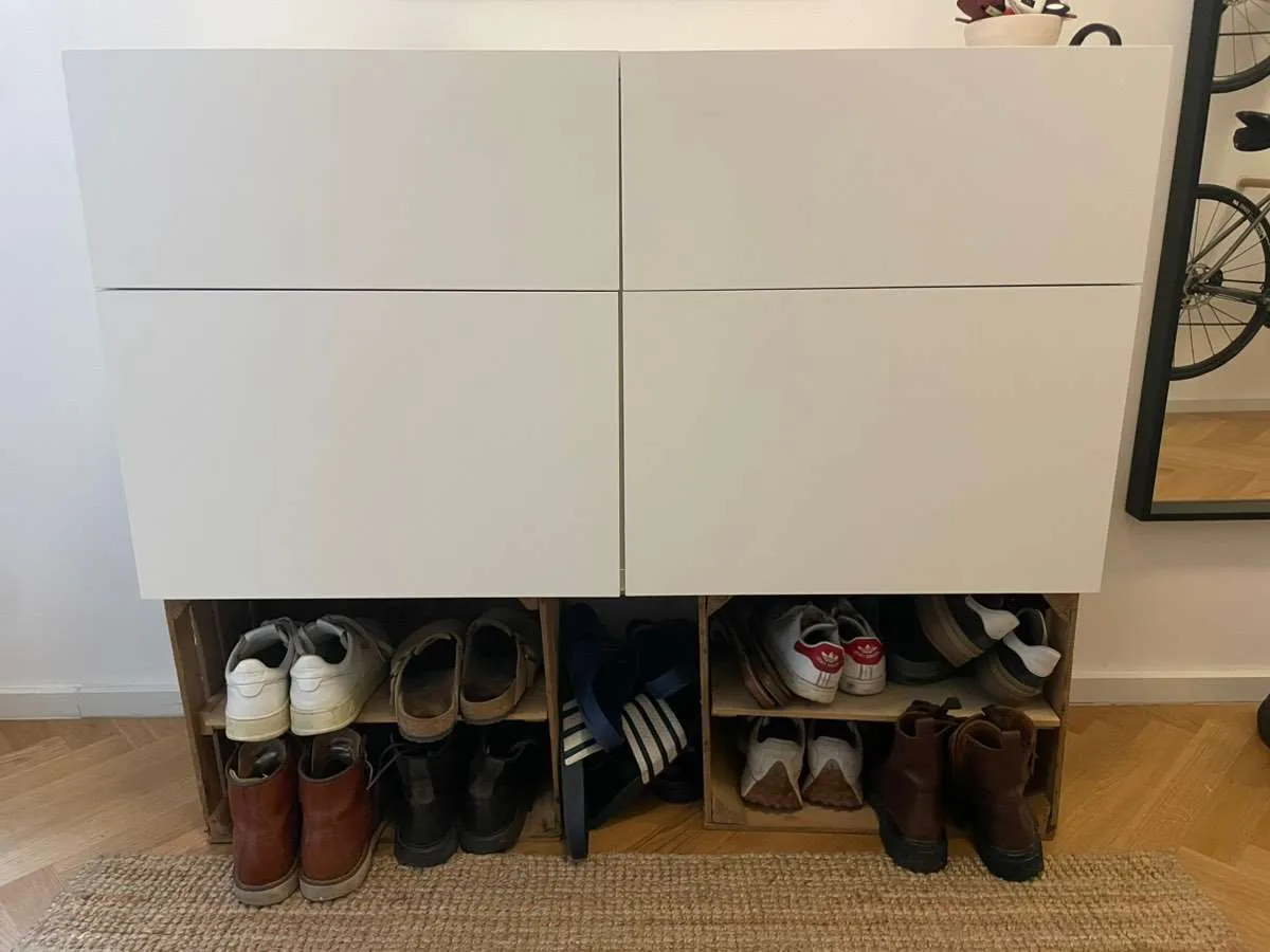 Ikea Besta Kommode / Schuhschrank, € 80,- (1200 Wien)