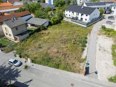Haus kaufen in Mödling – 1 073 m², € 528.000 – Bild 1 von 4