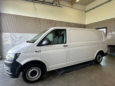 VW Transporter T6 Kasten LR Flügel 2,0 TDI 4Motion, Anhängekuppl... Transporter / Kastenwagen