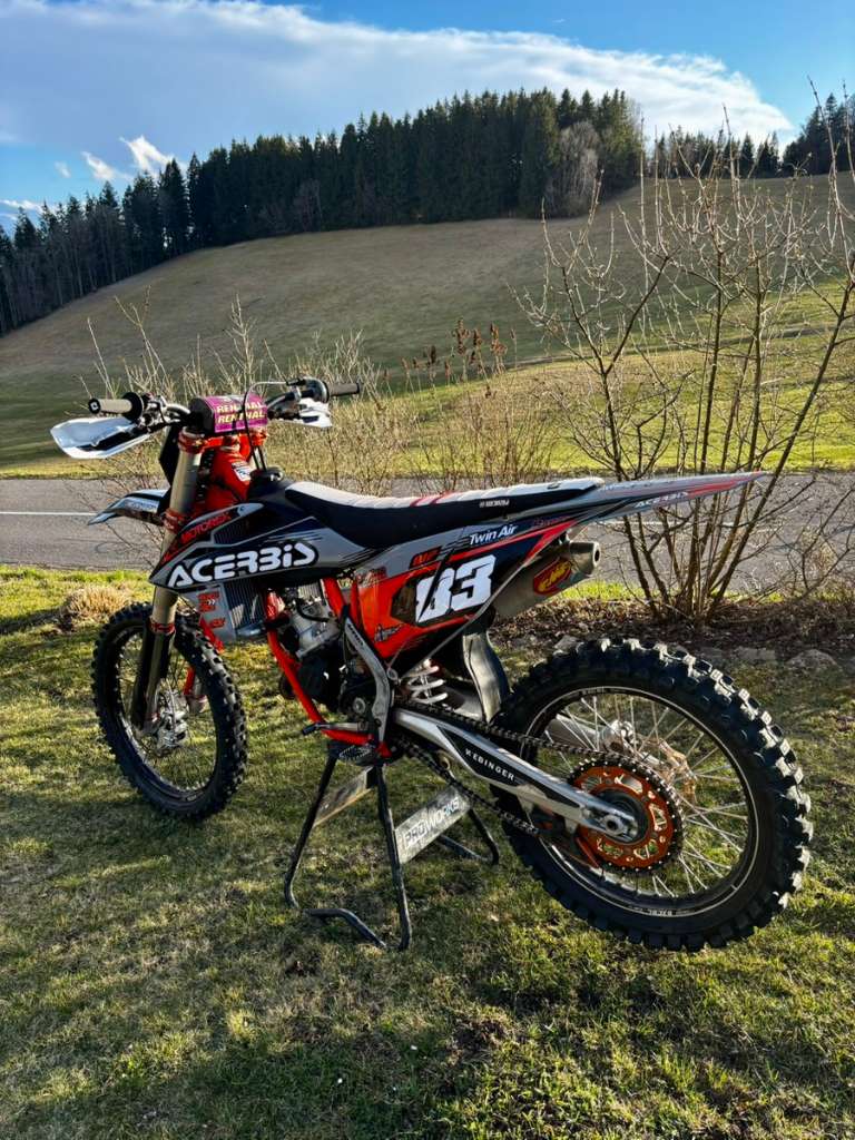 KTM 125 150 SX Motocross