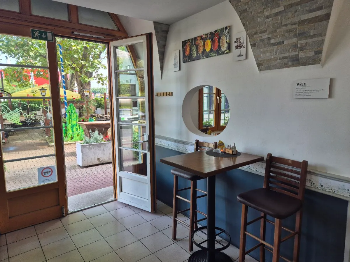 Kaffe Restaurant - Ansicht 2