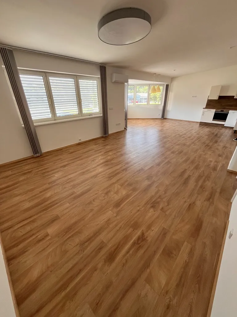 148 M2 (teilbar) BÜRO-PRAXIS-THERAPIERÄUME ZU VERMIETEN (teilbar) - Ansicht 3