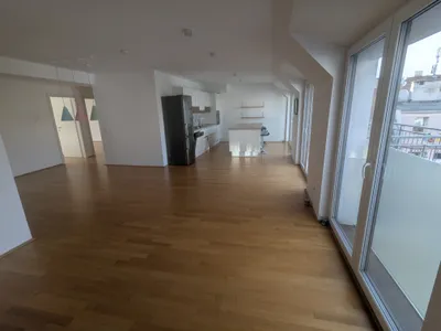 4-Zimmer-Wohnung mieten in Wien – 108 m², € 1.900 – Bild 2 von 8
