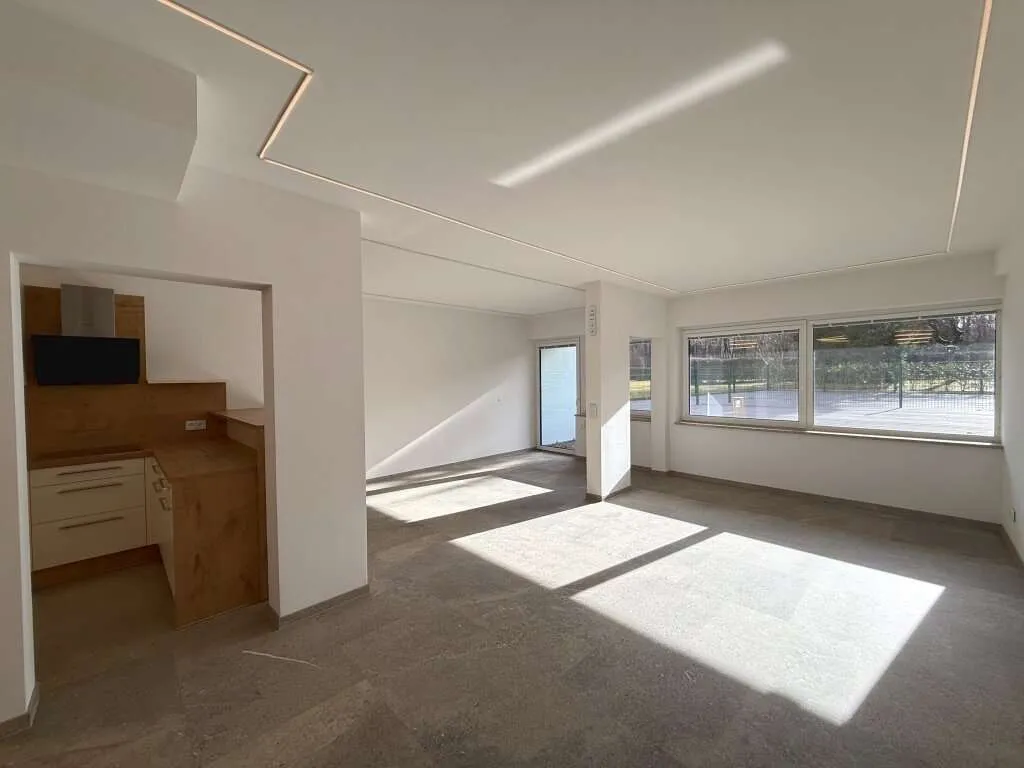 Exklusiver Erstbezug: Traumhafte Seewohnung am Ossiacher See - Ansicht 3