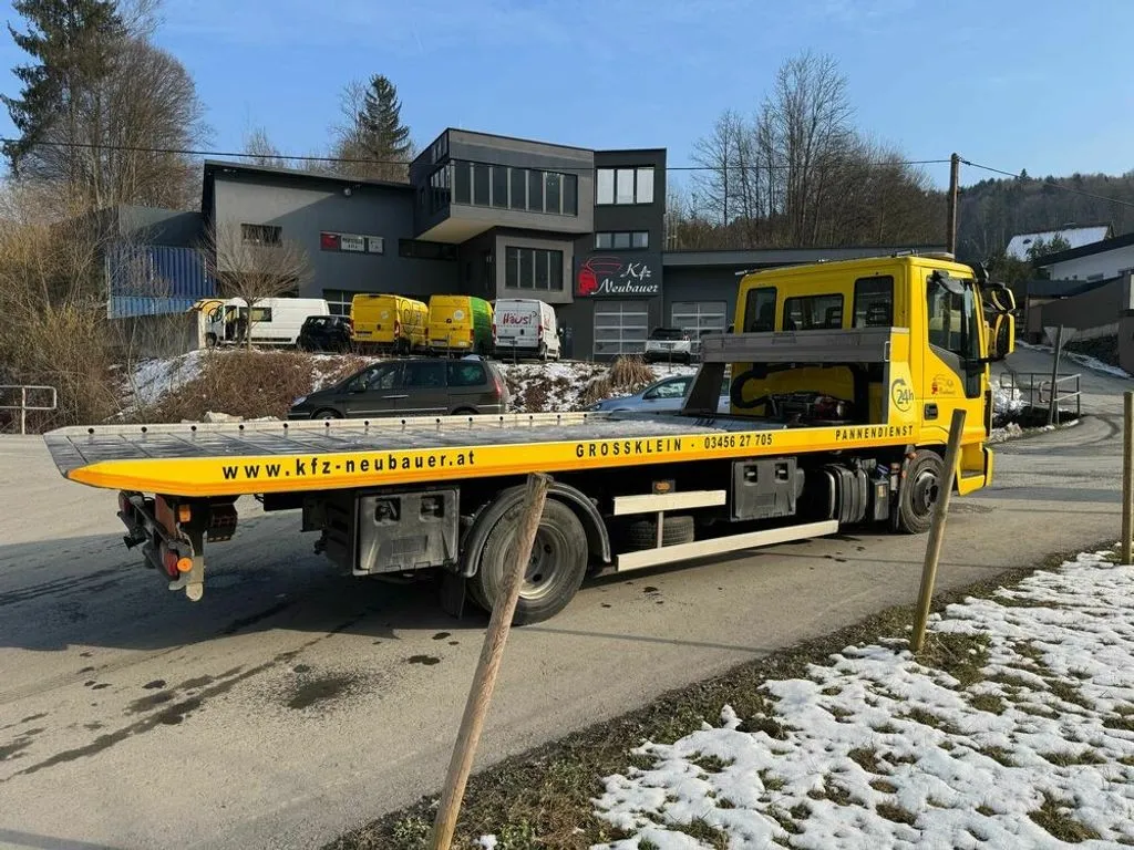 IVECO Abschleppwagen Netto €65800- Transporter / Kastenwagen – Bild 6