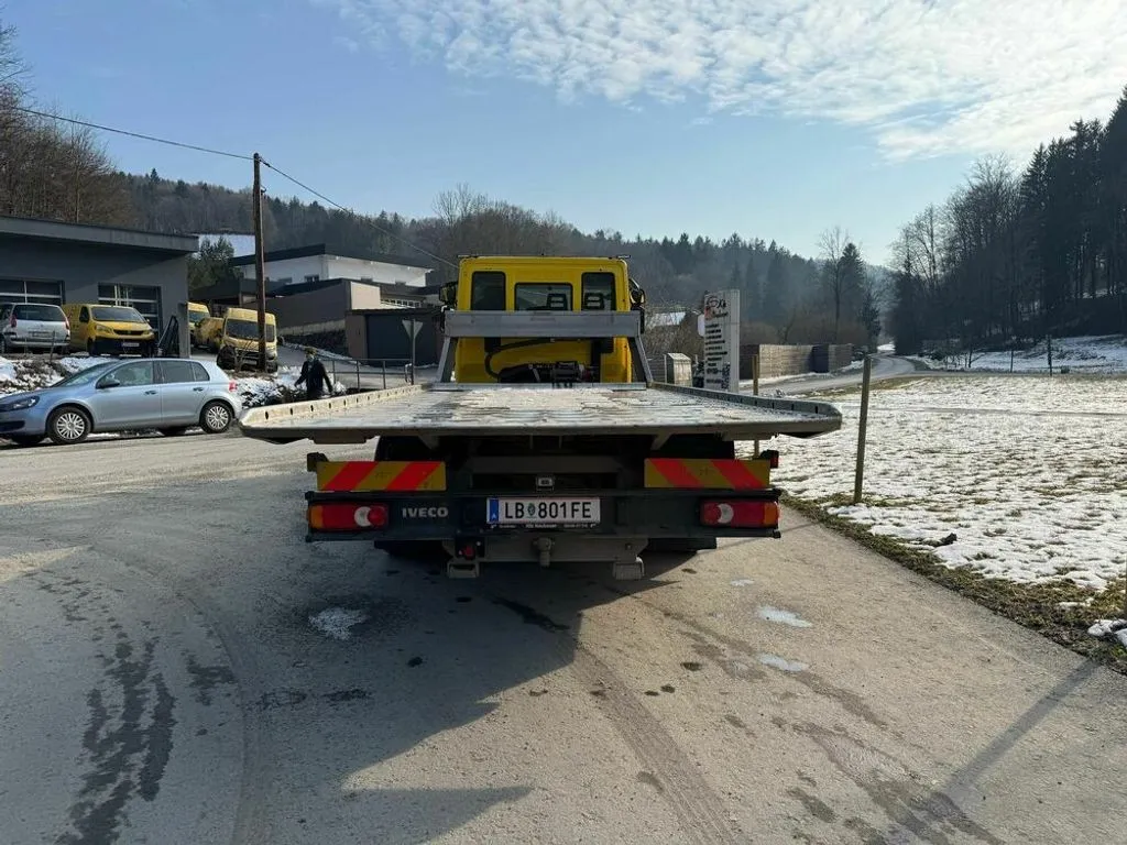 IVECO Abschleppwagen Netto €65800- Transporter / Kastenwagen – Bild 7