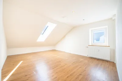 3-Zimmer-Wohnung kaufen in Braunau am Inn – 102,21 m², € 220.000 – Bild 5 von 7