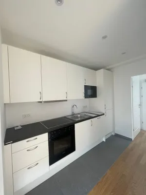 3-Zimmer-Wohnung mieten in Wien – 92 m², € 2.295