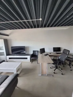 Gewerbeimmobilie mieten in Korneuburg – 311 m², € 12 – Bild 4 von 9