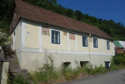 5-Zimmer-Haus kaufen in Krems Land – 85 m², € 68.000