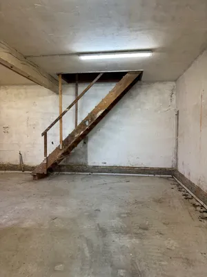 Gewerbeimmobilie mieten in Baden – 160 m², € 450 – Bild 3 von 3