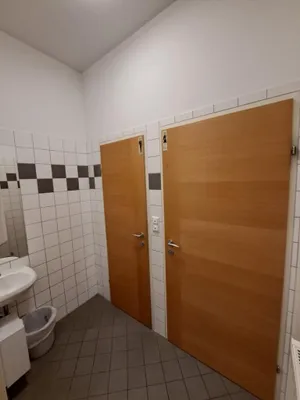 3-Zimmer-Gewerbeimmobilie mieten in Neusiedl am See – 100 m², € 1.200 – Bild 10 von 12