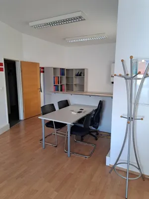 3-Zimmer-Gewerbeimmobilie mieten in Neusiedl am See – 100 m², € 1.200 – Bild 7 von 12