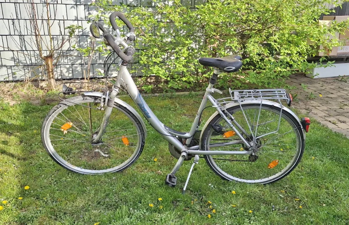 elektrofahrrad gebraucht bei amazon Best Electric Bikes Under $1000 on (2026) kat-lboxx 28 Zoll E BikeTrenoli through frames for effortless Schrift:F