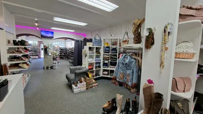 1-Zimmer-Gewerbeimmobilie mieten in Salzburg-Umgebung – 120 m², € 1.600 – Bild 9 von 10