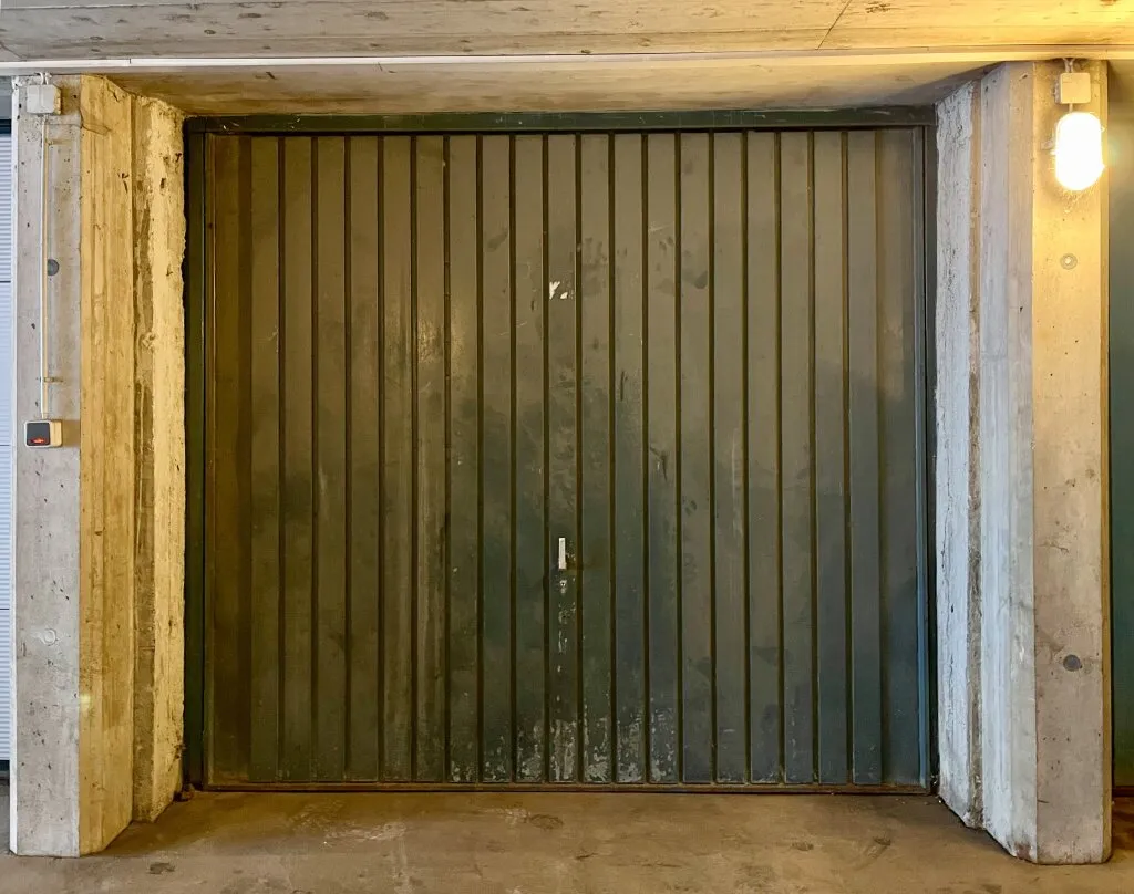 Versperrbare Garagenbox in Amras ab 1. August zu mieten - Ansicht 2
