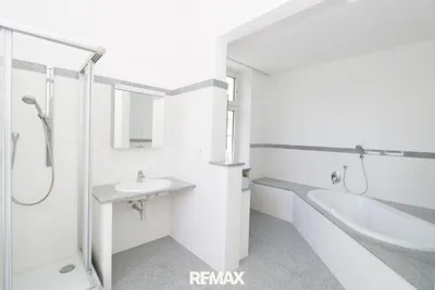 6-Zimmer-Gewerbeimmobilie mieten in Wels – 213 m², € 2.395 – Bild 7 von 14