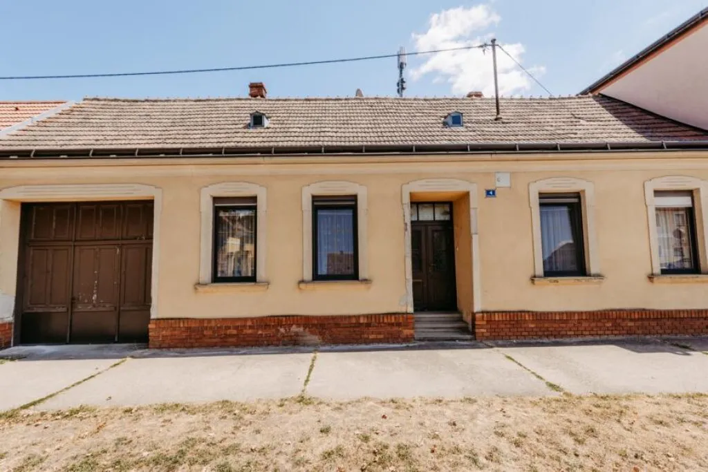 Schaffen sie sich IHREN Lebensmittelpunkt. Ehemaliges Bauernhaus (sanierungsbedürftig) - Widok 2
