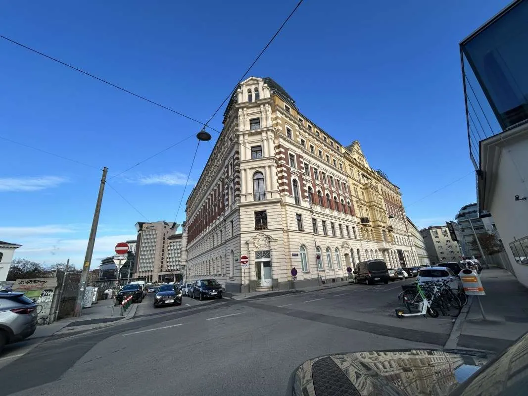 Unbefristet vermietete 5 Zimmer Wohnung mit Terrasse - Nähe Stadtpark! - Ansicht 2