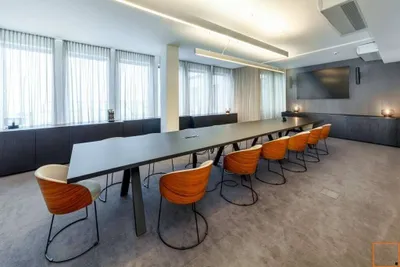 6-Zimmer-Gewerbeimmobilie mieten in Wien – 270 m², € 5.821 – Bild 4 von 5