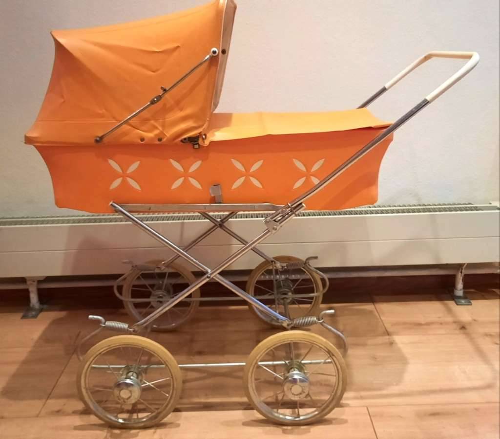 Vintage 70er Jahre Puppenwagen,  40,- (3040 Neulengbach) - willhaben