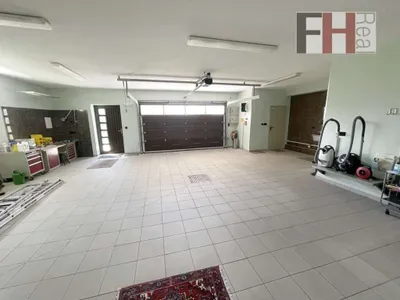 9-Zimmer-Gewerbeimmobilie kaufen in Baden – 432 m², € 995.000 – Bild 19 von 21