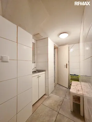 4-Zimmer-Gewerbeimmobilie kaufen in Wien – 78 m², € 75.000 – Bild 4 von 14