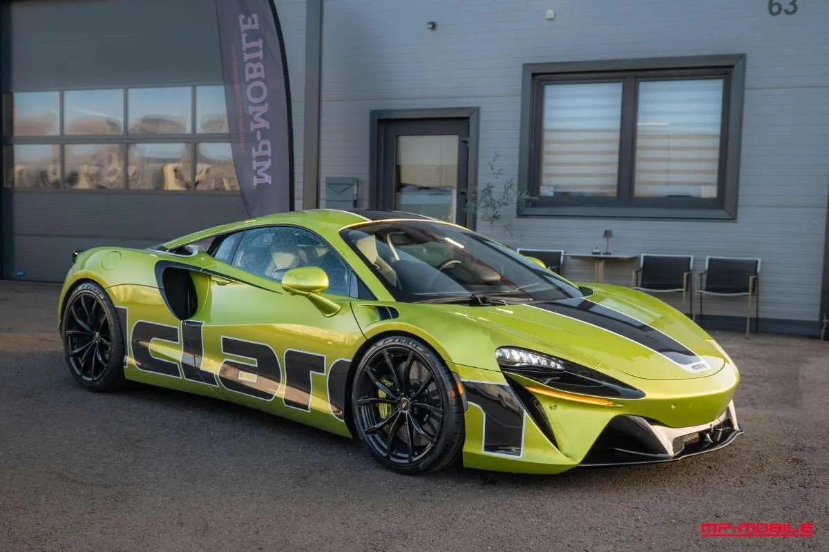 McLaren Artura