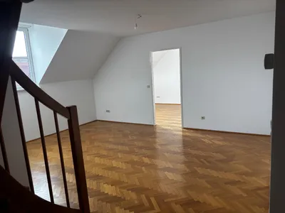 DACHTERRASSEN-MAISONETTE MIT SAUNA & GARAGENPLATZ IN BESTLAGE WÄHRING – Bild 2