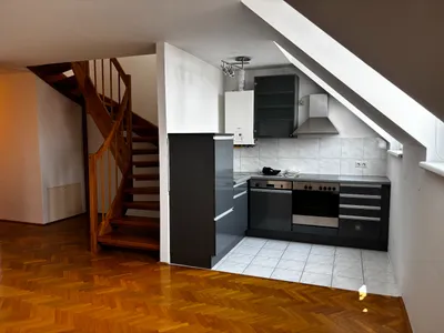 DACHTERRASSEN-MAISONETTE MIT SAUNA & GARAGENPLATZ IN BESTLAGE WÄHRING