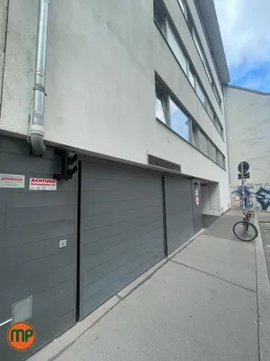 Lichtdurchflutete 2-Zimmer-Wohnung – Bild 2