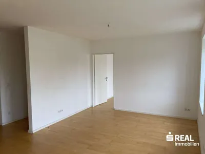 Gewerbeimmobilie mieten in Grieskirchen – 77 m², € 665 – Bild 2 von 7