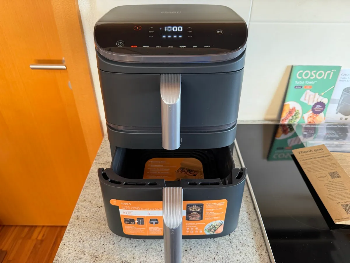 Cosori Turbo Tower Pro Smart CAF-DC113S-ADE Airfry Heißluftfritteuse Keramikbeschichtung, € 210,- (6900 Bregenz)